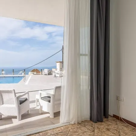 Apartamento 3 Hab En Διαμέρισμα *